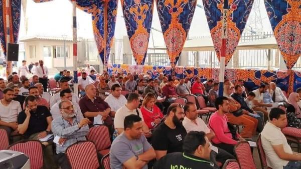بيع متاجر وصيدلية ووحدات إدارية في حدائق العاصمة